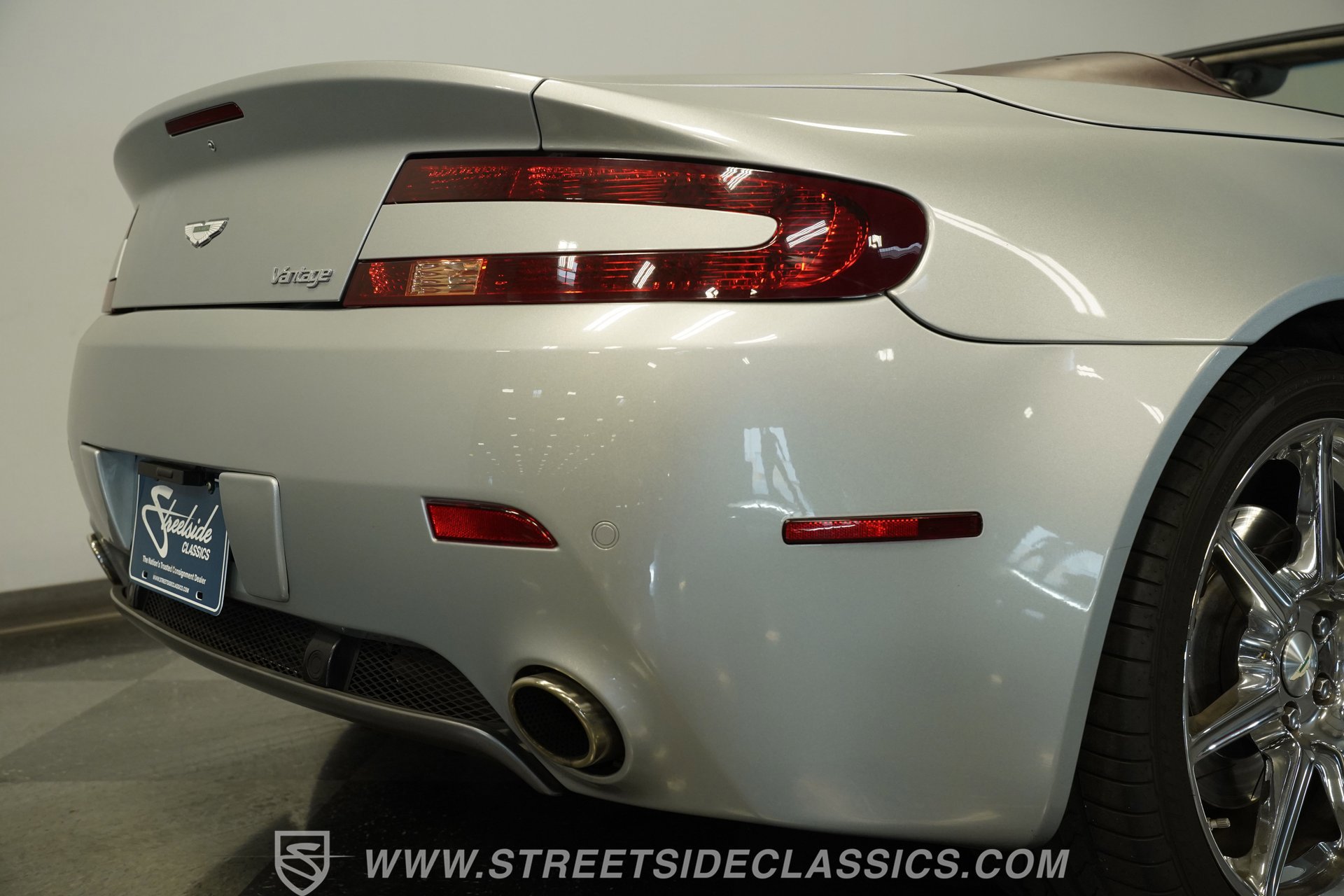 Used 2008 Aston Martin V8 Vantage Roadster image 32