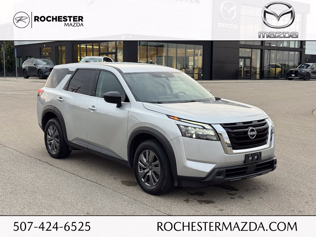 Used 2025 Nissan Pathfinder S