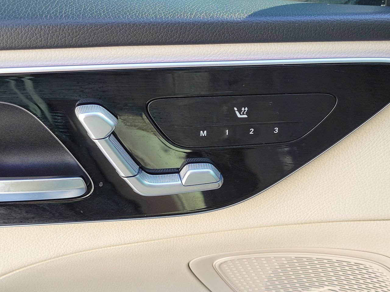 Certified 2022 Mercedes-Benz C 300 4MATIC Sedan image 23