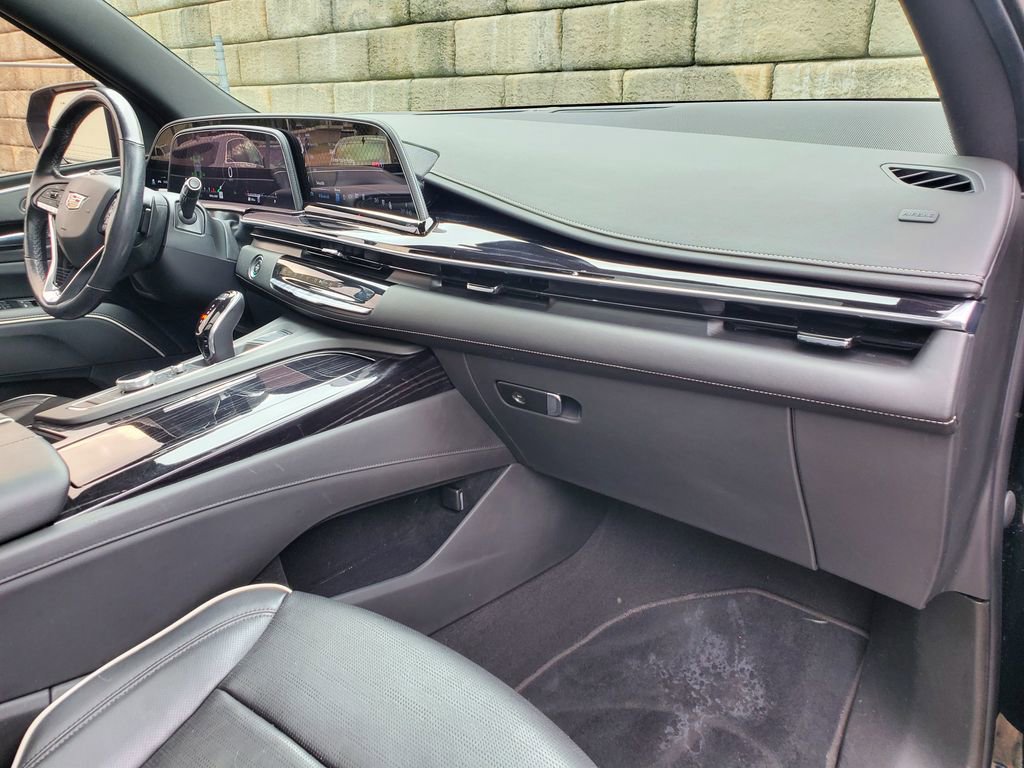 Used 2021 Cadillac Escalade Sport w/ Driver Assist Tech Package image 33