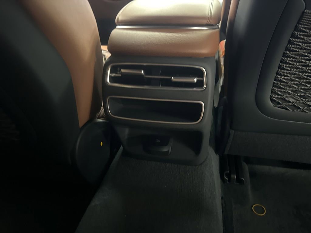 New 2026 Genesis GV70 2.5T Advanced image 27