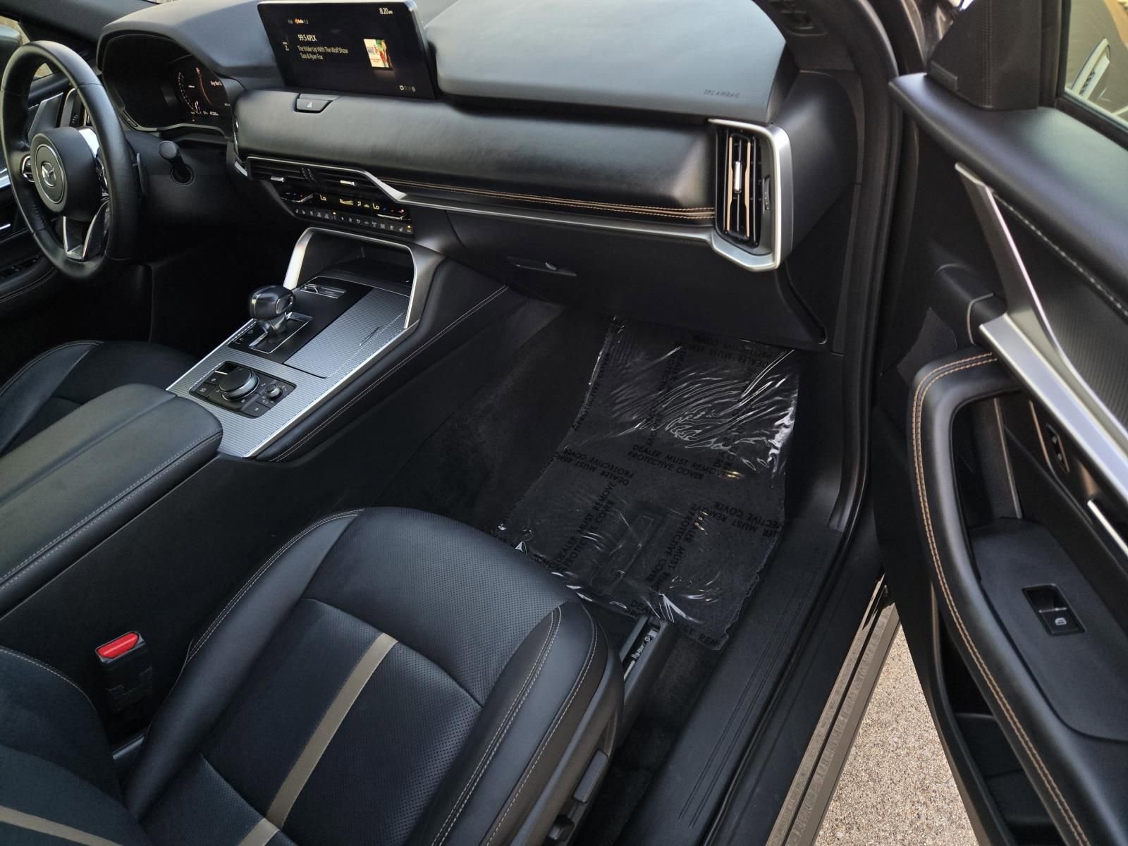 Certified 2024 MAZDA CX-90 3.3 Turbo w/ Premium Plus Pkg image 9