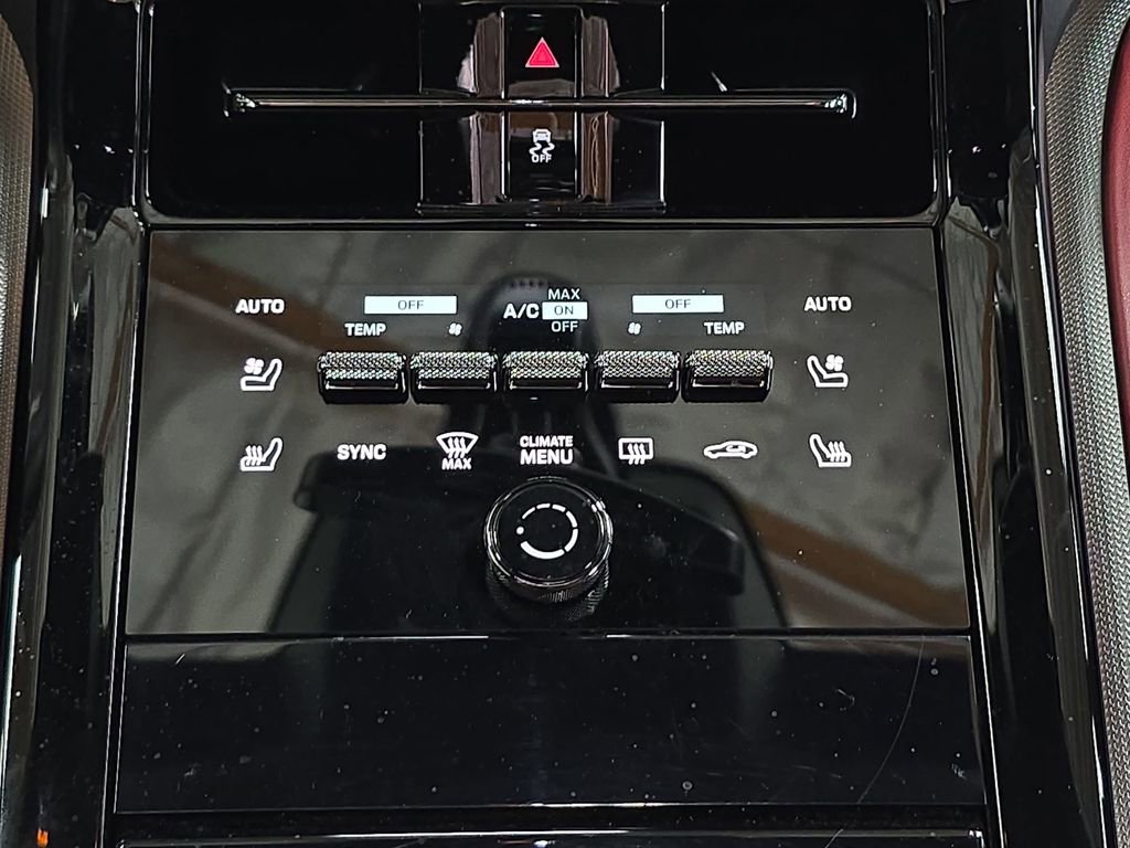 Certified 2024 Porsche Panamera image 19