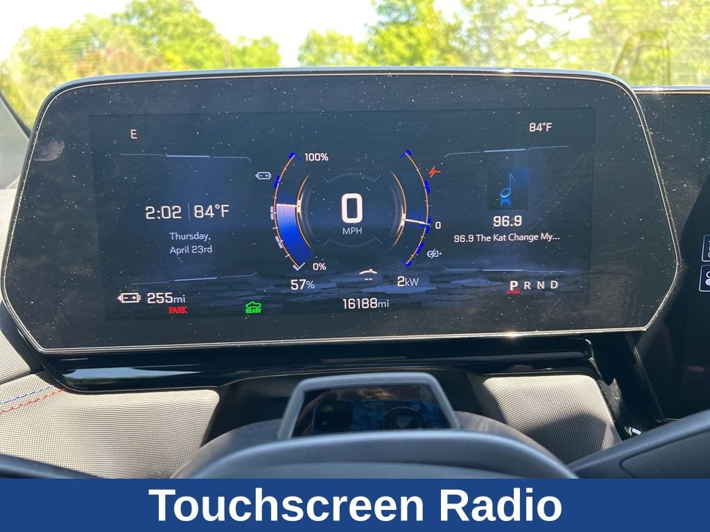 Used 2025 Chevrolet Silverado EV RST AWD/4WD image 9