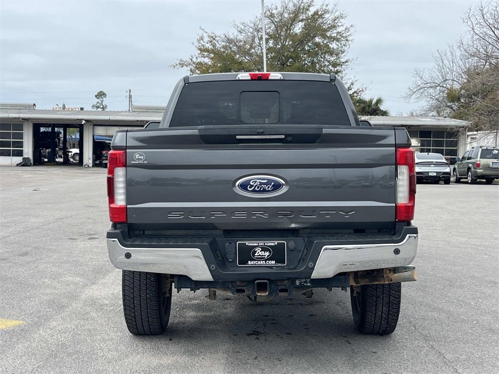 Used 2019 Ford F350 Lariat w/ Lariat Ultimate Package image 4