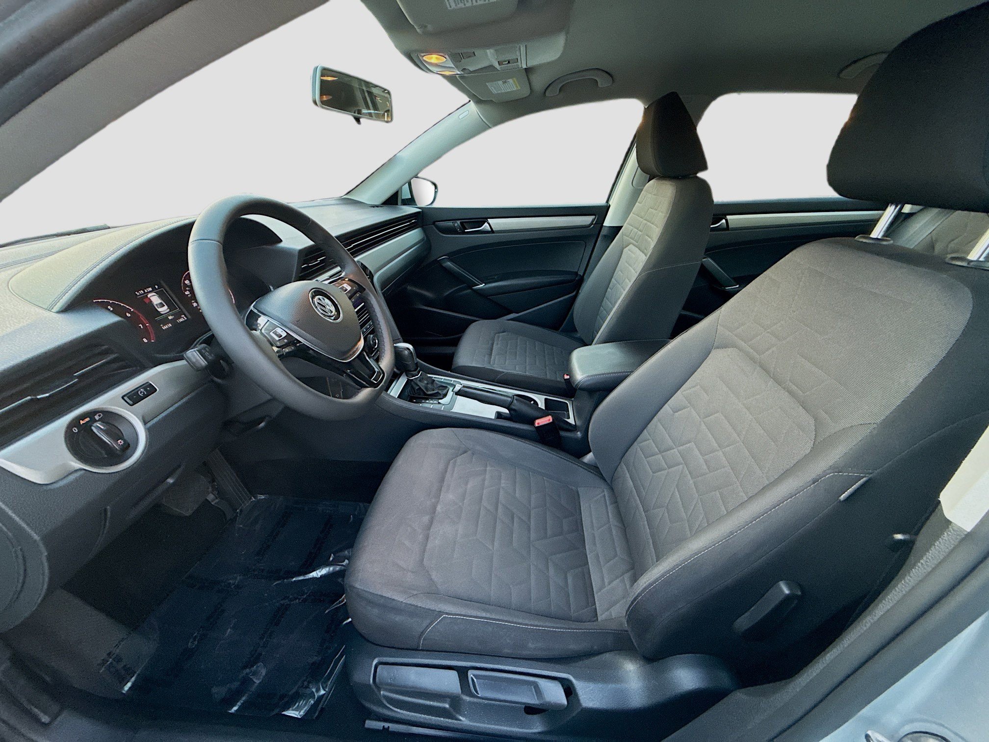 Used 2021 Volkswagen Passat 2.0T S image 18