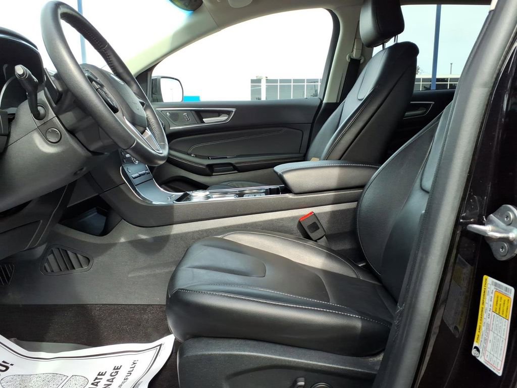 Certified 2020 Ford Edge Titanium image 14