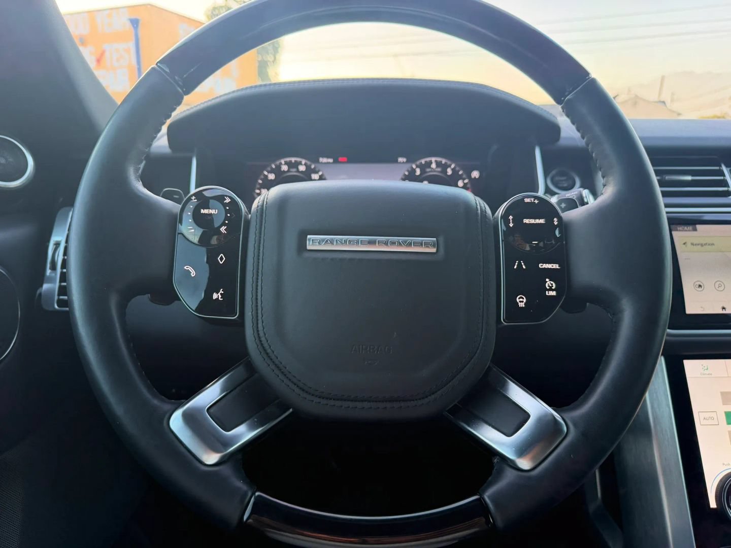Used 2019 Land Rover Range Rover HSE AWD/4WD image 21