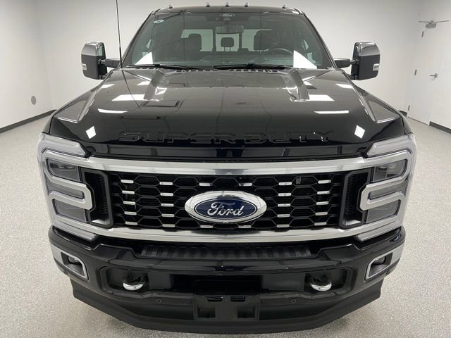 Used 2024 Ford F350 Platinum image 3