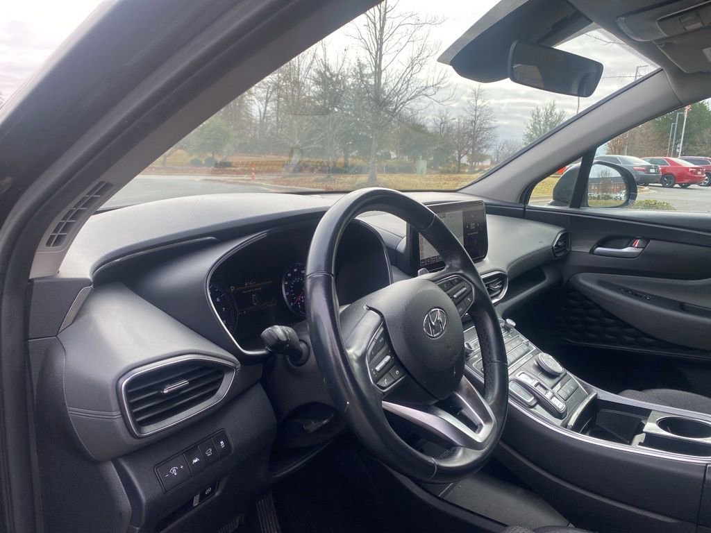 Used 2023 Hyundai Santa Fe SEL image 13