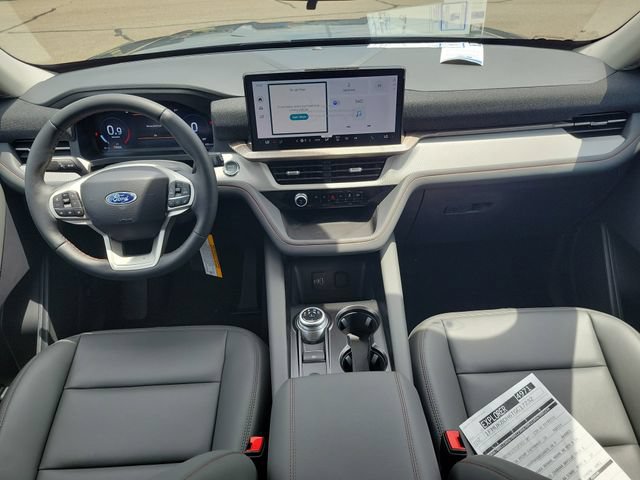 New 2026 Ford Explorer Active w/ Active Comfort Package AWD/4WD image 10