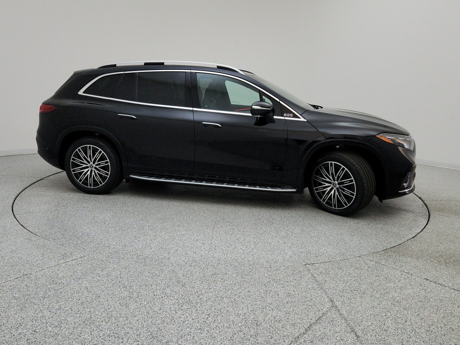 New 2027 Mercedes-Benz EQS 400 4MATIC SUV image 3