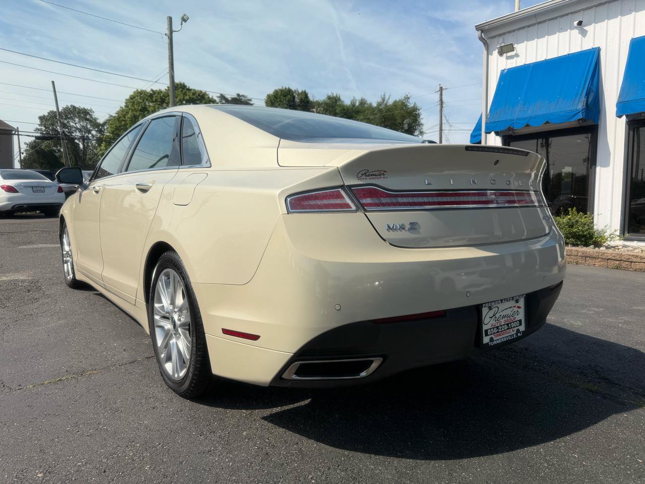 Used 2016 Lincoln MKZ AWD w/ Equipment Group 300A Reserve image 7