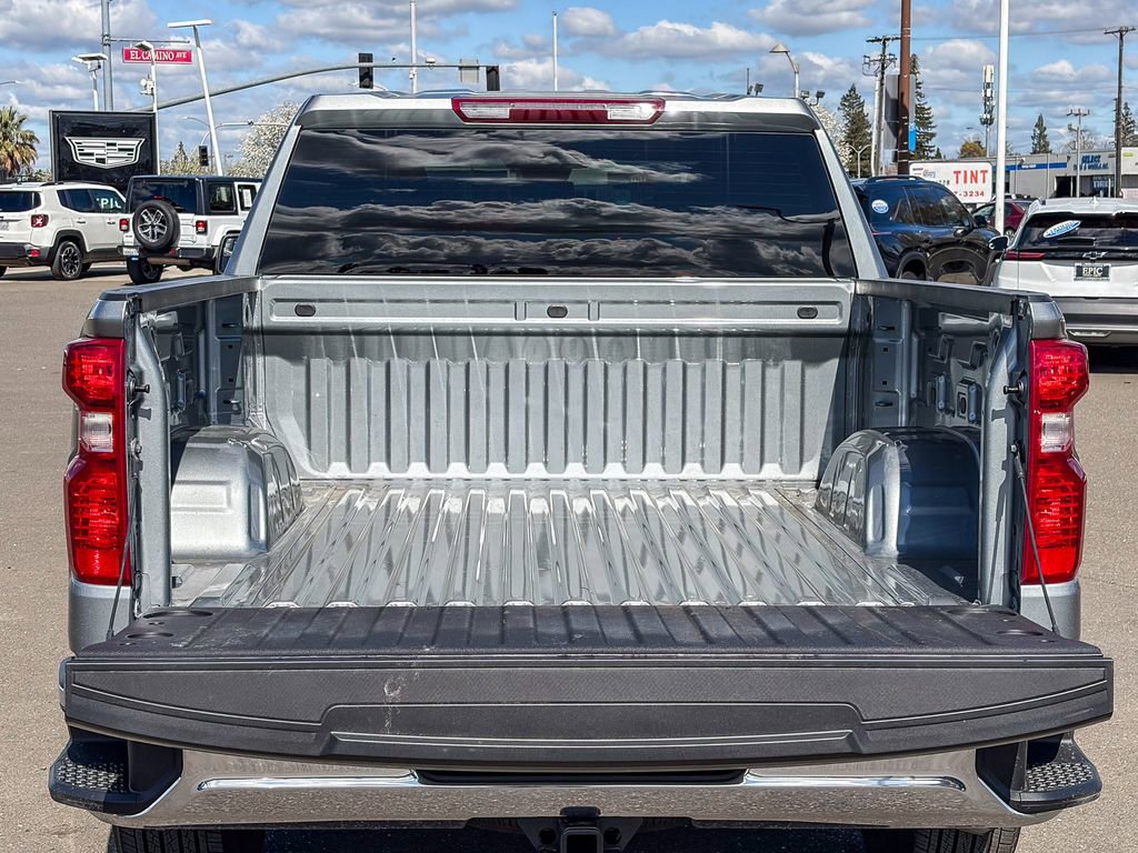 Used 2026 Chevrolet Silverado 1500 LT image 24