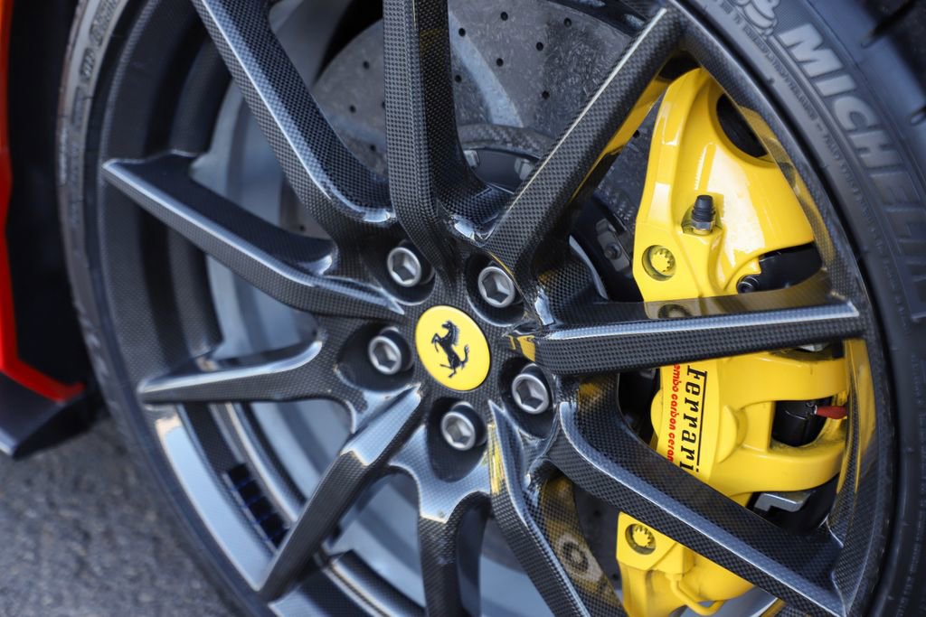 Certified 2022 Ferrari F8 Tributo RWD image 26