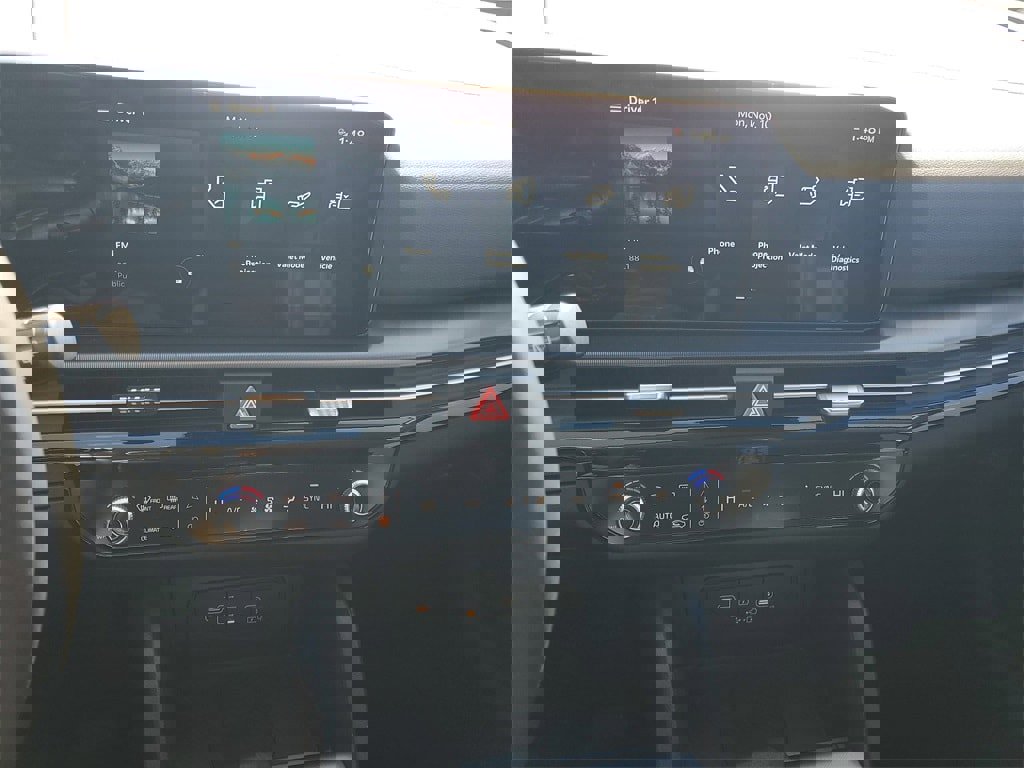 New 2026 Kia Sportage EX image 15