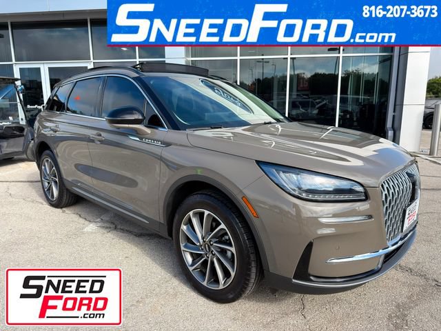 Used 2025 Lincoln Corsair FWD w/ Equipment Group 101A image 1