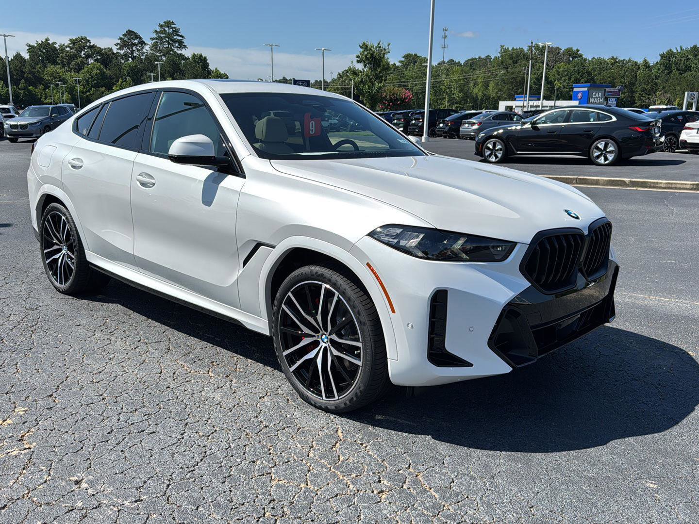New 2026 BMW X6 xDrive40i w/ Executive Package image 6
