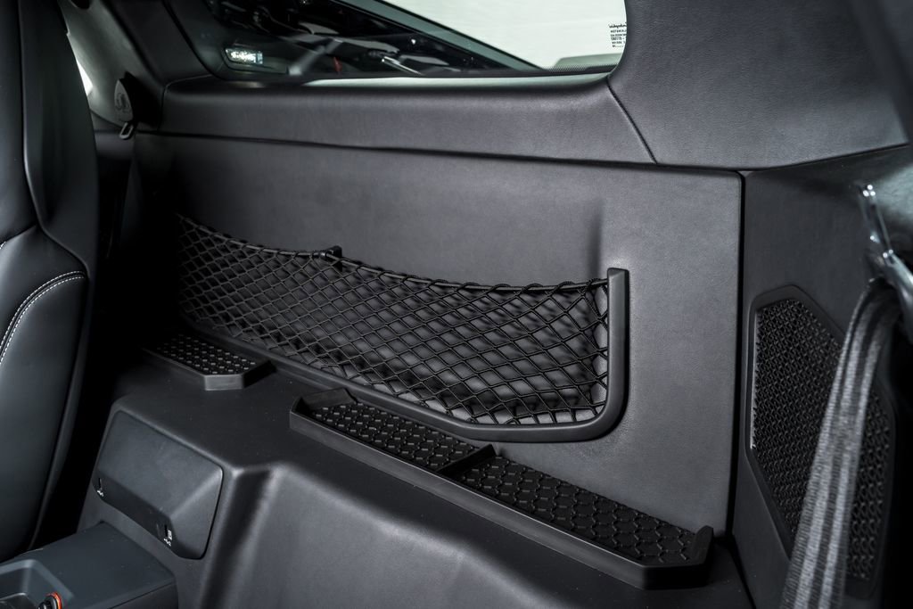 Used 2020 Lamborghini Huracan EVO RWD image 29