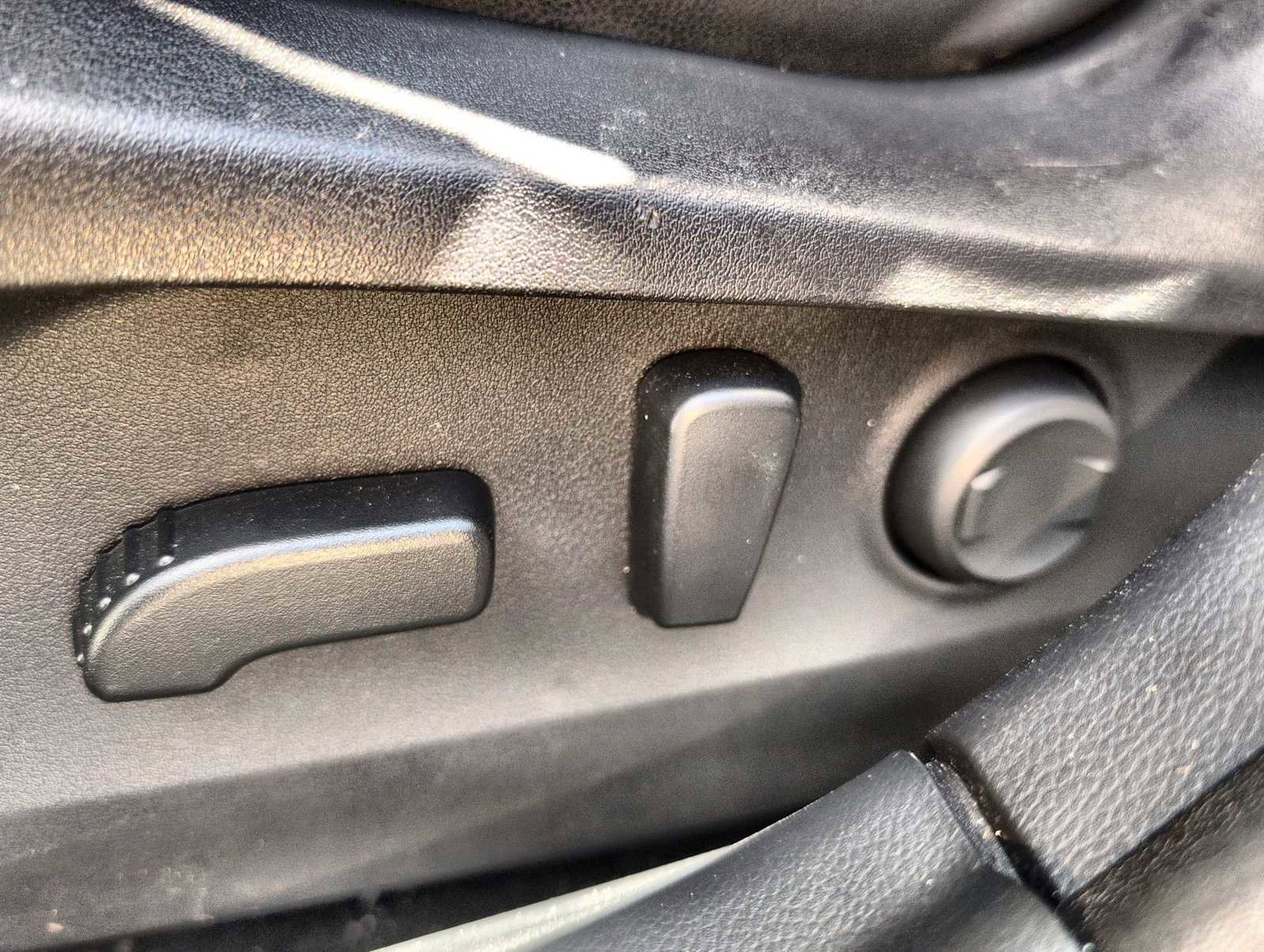 Used 2022 Subaru Outback Wilderness image 17