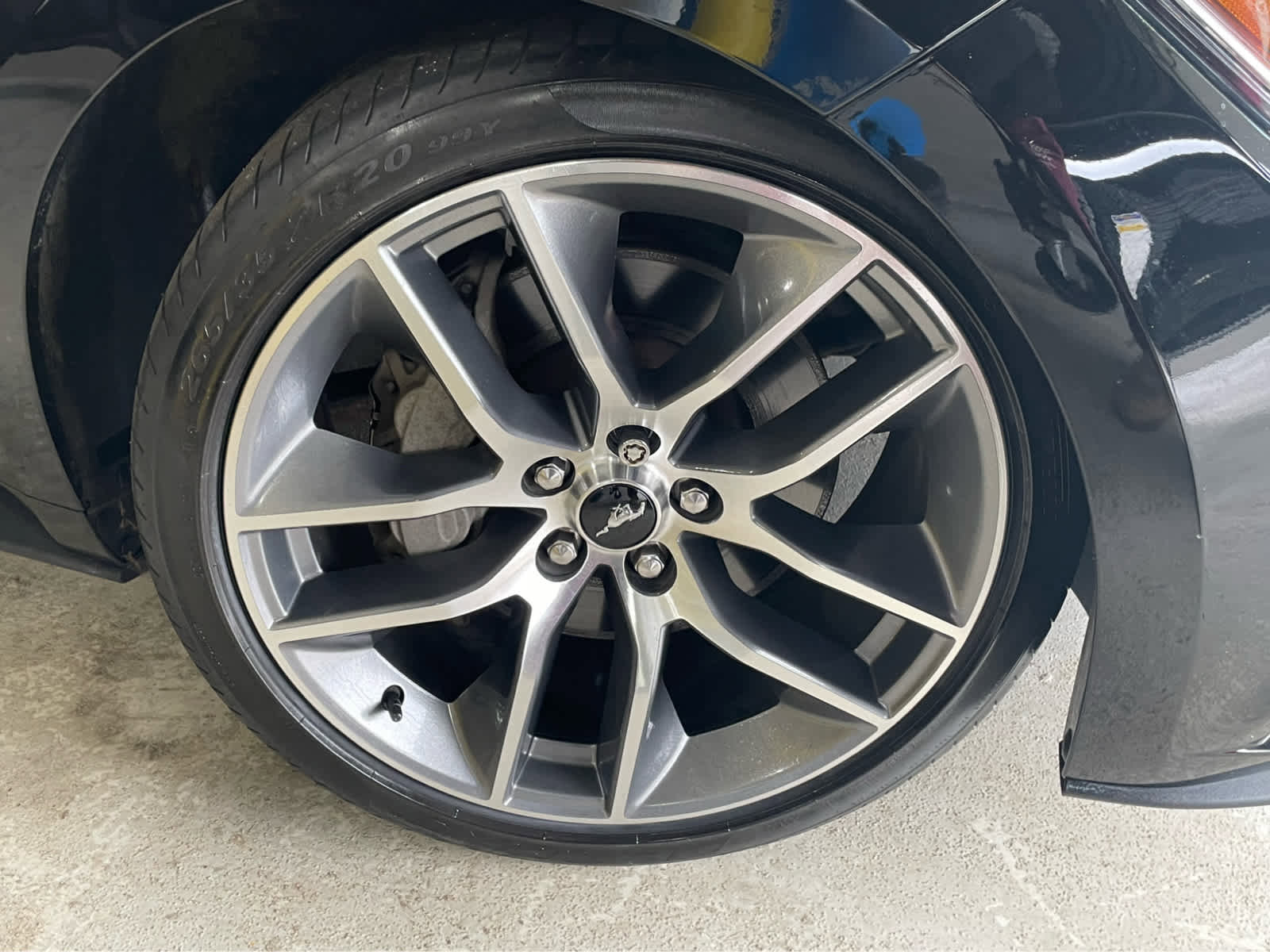 Used 2015 Ford Mustang GT Premium w/ Equipment Group 401A RWD image 38