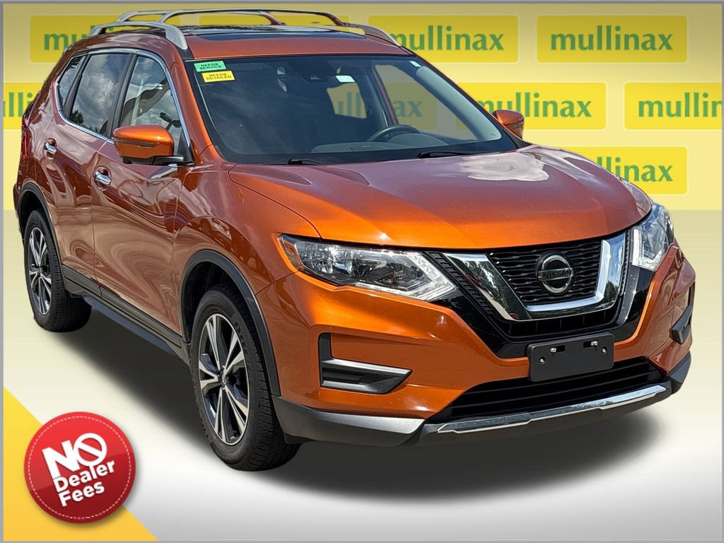Used 2019 Nissan Rogue SV w/ Sun & Sound Touring Package AWD/4WD image 1