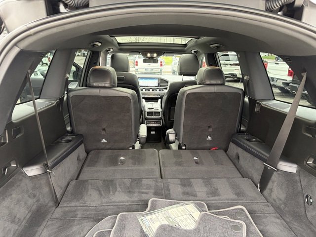 Used 2020 Mercedes-Benz GLS 450 4MATIC image 39