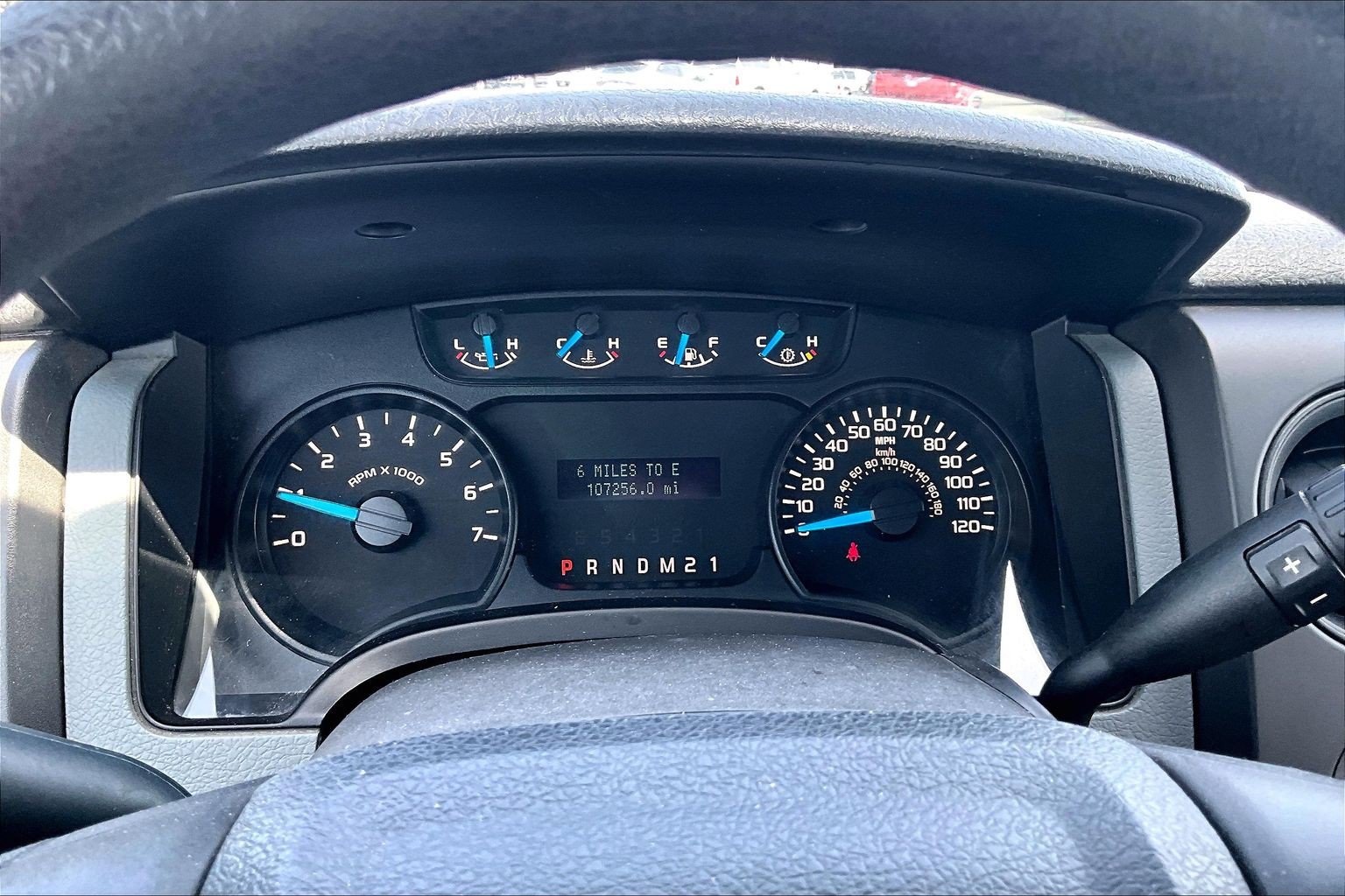 Used 2013 Ford F150 XL w/ Mid Equipment Group RWD image 22