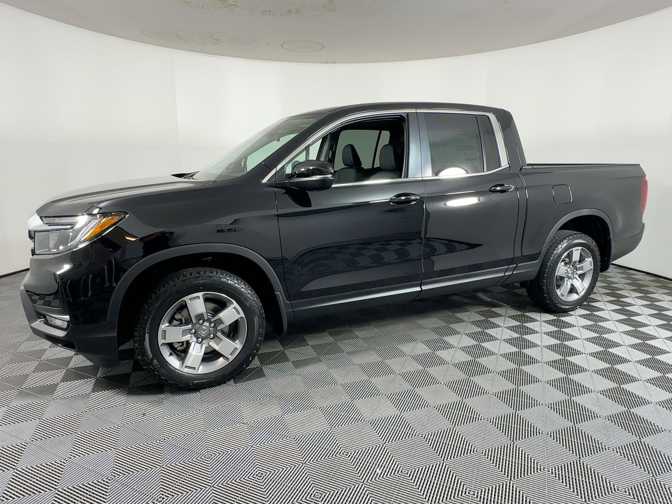 New 2026 Honda Ridgeline RTL image 18