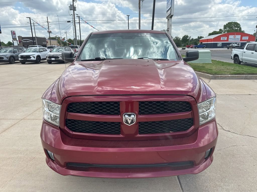 Used 2015 RAM 1500 Express RWD image 23