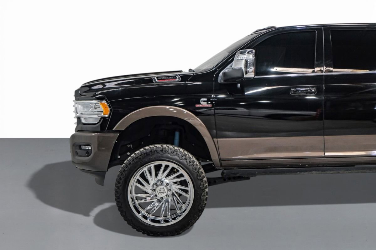 Used 2024 RAM 2500 Limited w/ Safety Group image 10