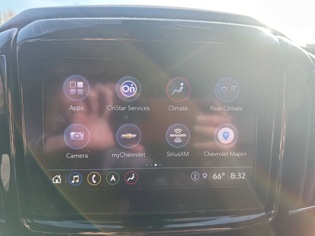 Used 2023 Chevrolet Traverse Premier image 20