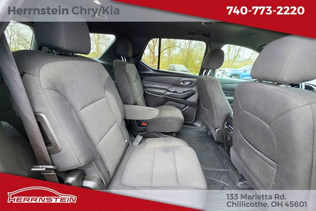 Used 2023 Chevrolet Traverse LT FWD image 29