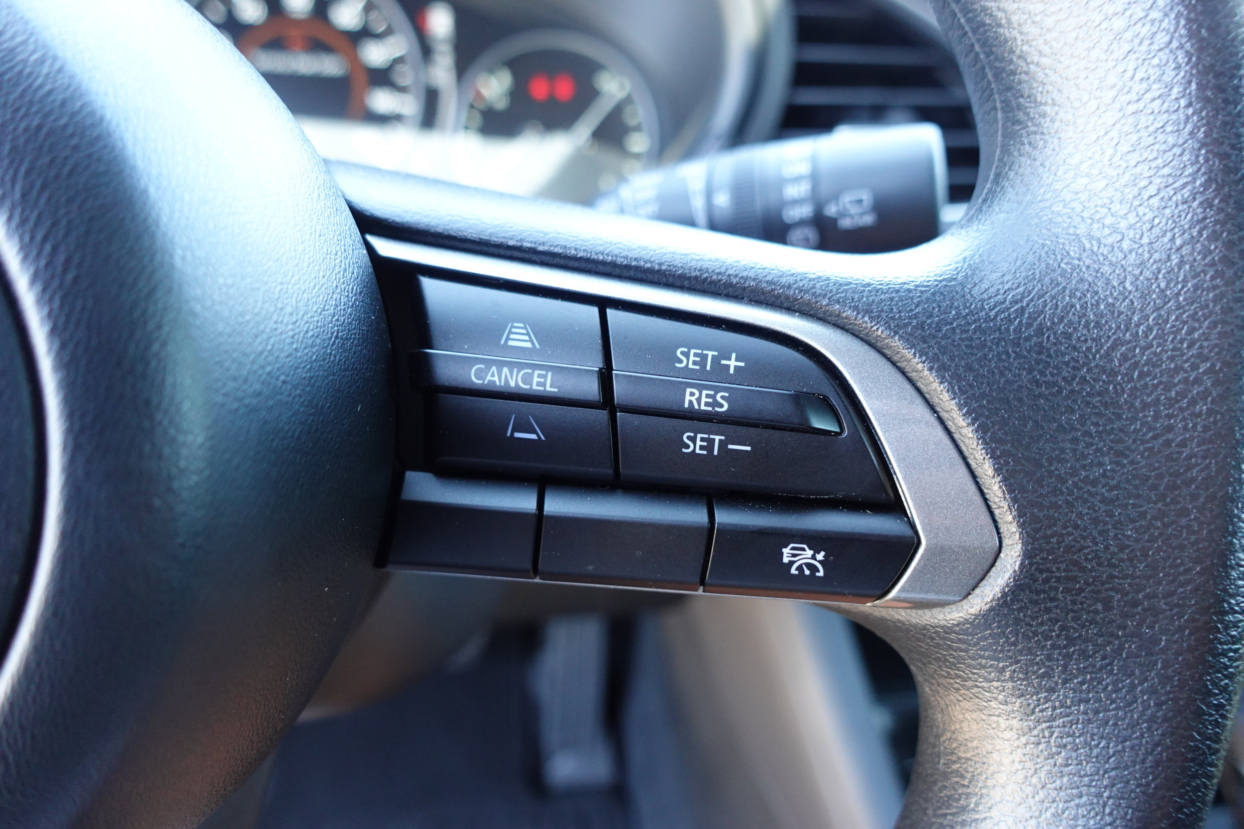 Certified 2025 MAZDA MAZDA3 s image 12