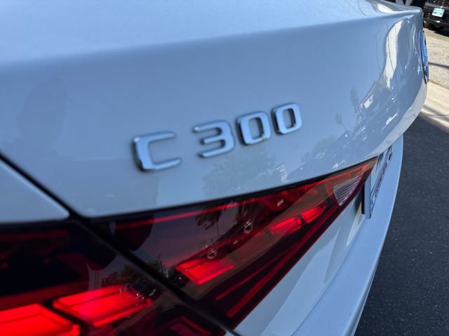 Used 2025 Mercedes-Benz C 300 4MATIC Sedan image 36