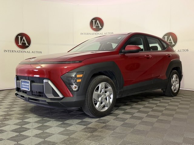 Used 2024 Hyundai Kona SE image 3