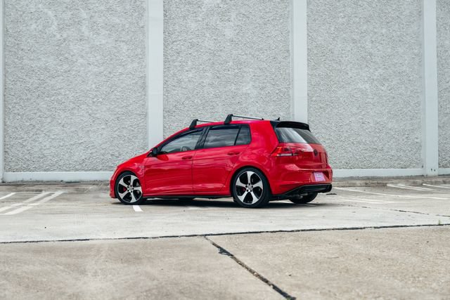Used 2015 Volkswagen GTI S FWD image 21