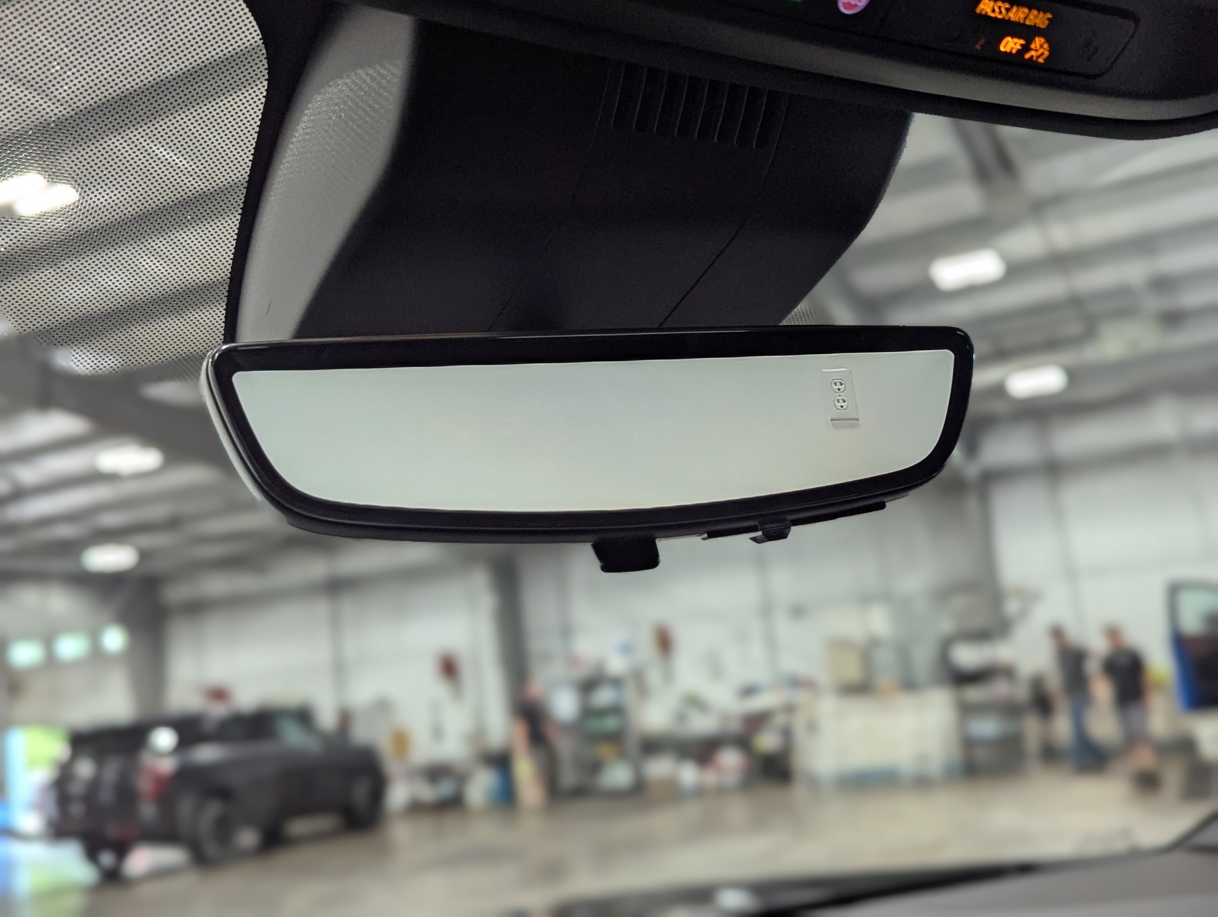 Used 2023 GMC Yukon Denali Ultimate image 25