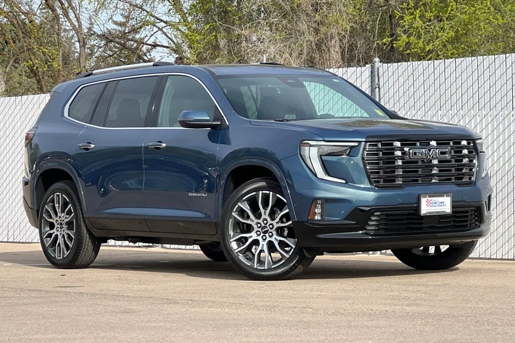 New 2026 GMC Acadia Denali Ultimate image 2