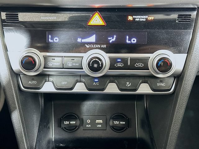 Used 2020 Hyundai Elantra Value Edition w/ Cargo Package (C1) FWD image 17