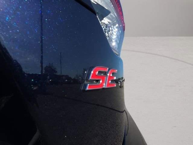 Used 2024 Toyota Corolla SE w/ SE Premium Package FWD image 17