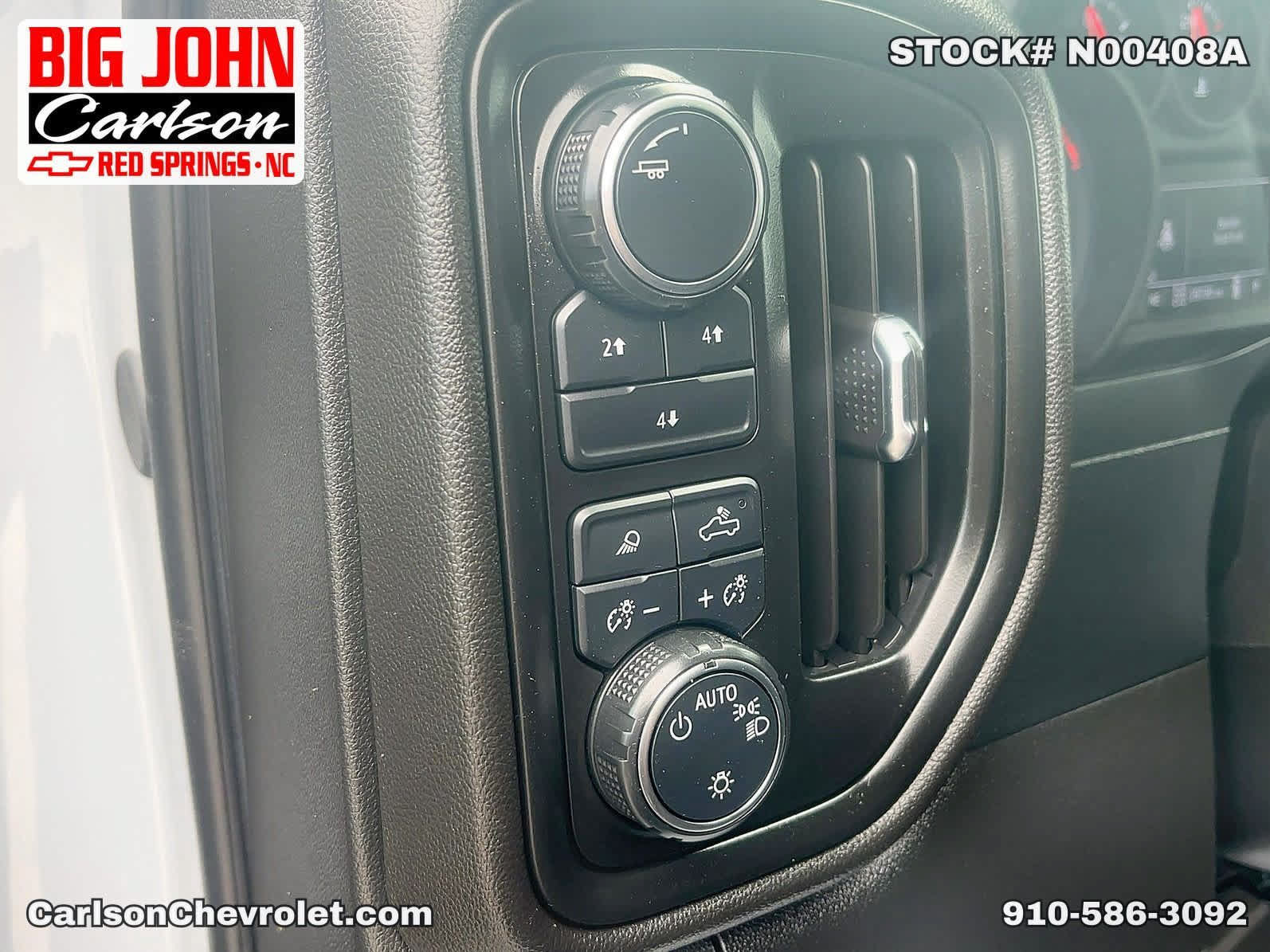 Used 2024 Chevrolet Silverado 2500 Custom w/ Custom Value Package AWD/4WD image 15