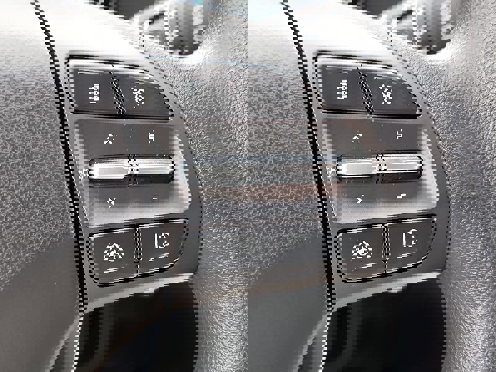 Used 2023 Hyundai Kona SE FWD image 25