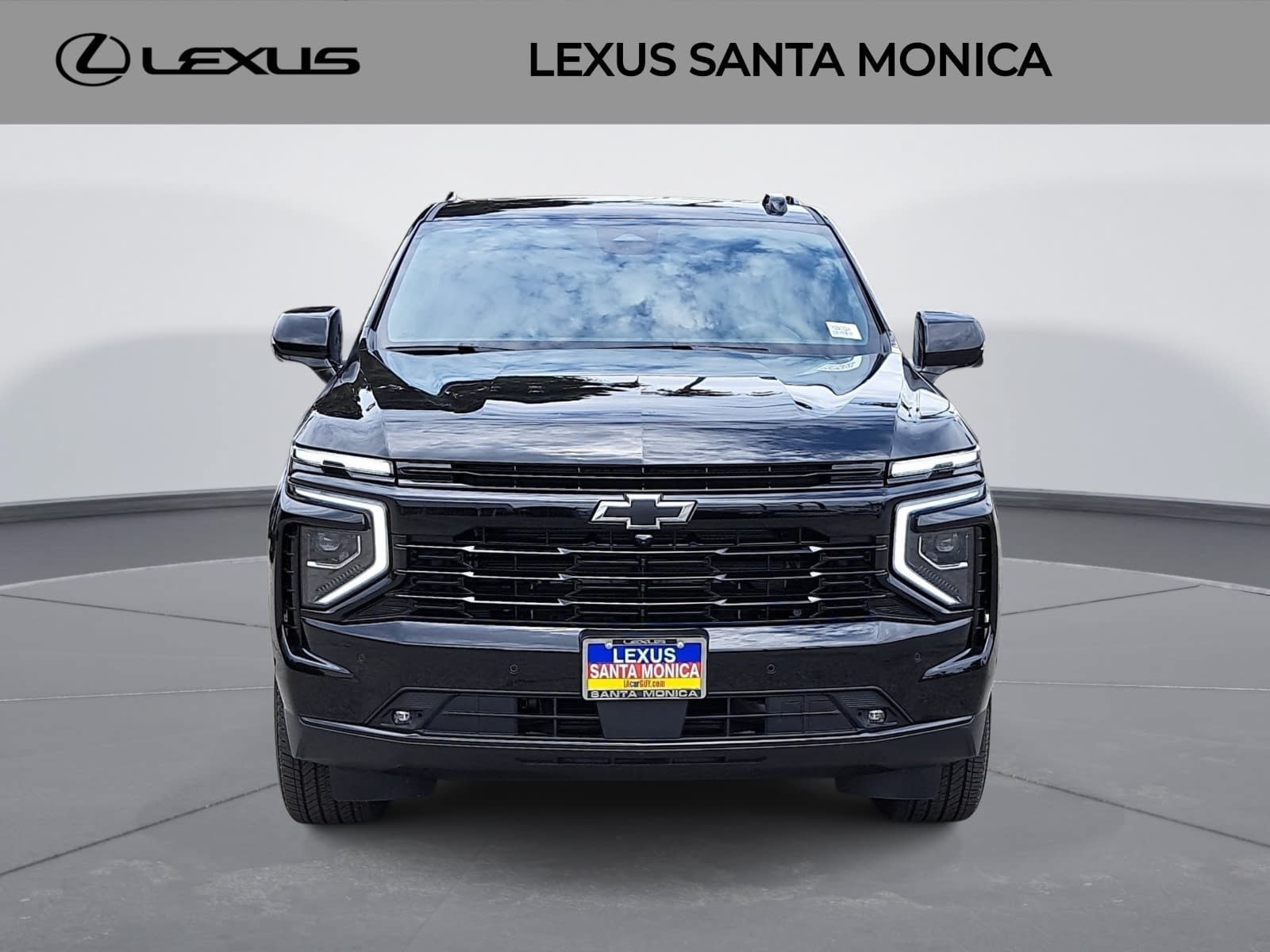 Used 2026 Chevrolet Suburban RST w/ Comfort Package RWD image 2