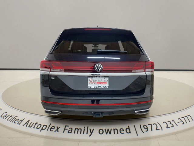 Used 2026 Volkswagen Atlas SE FWD image 4