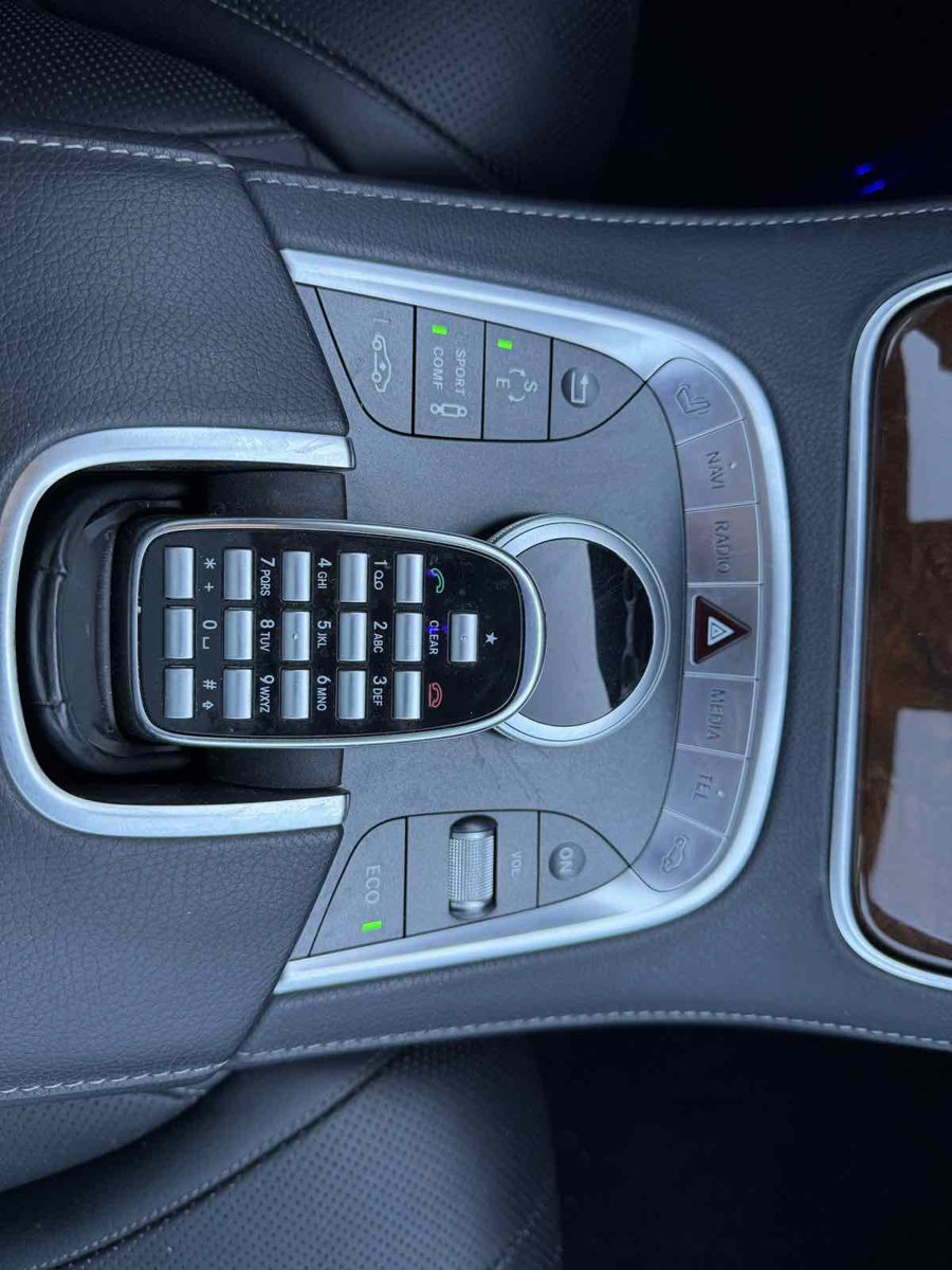 Used 2014 Mercedes-Benz S 550 Sedan image 16