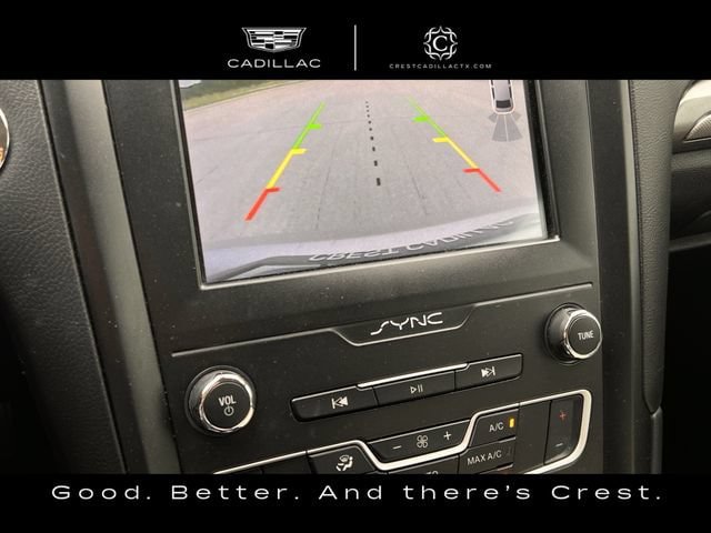 Used 2019 Ford Fusion SE w/ Equipment Group 151A FWD image 16