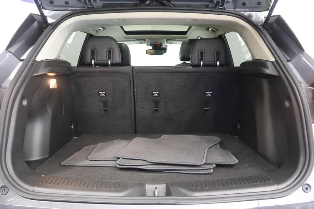 Used 2020 Buick Encore GX Essence w/ Experience Buick Package image 27