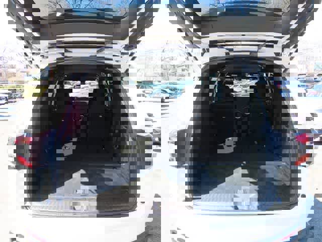 Used 2023 Honda Pilot Sport image 12