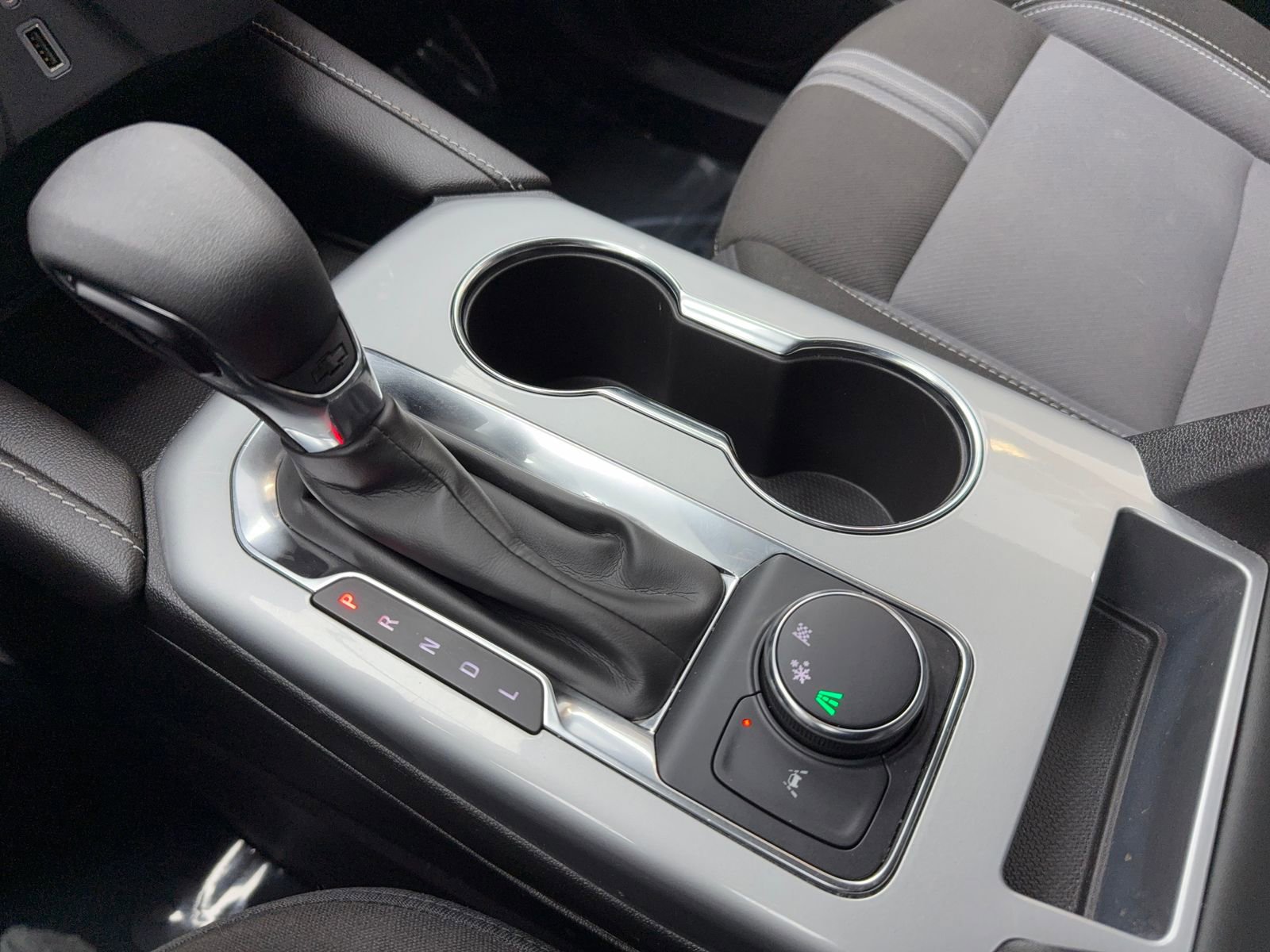 Used 2025 Chevrolet Blazer LT image 31